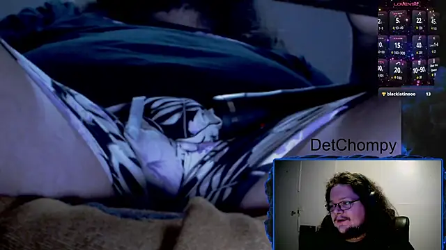 DetChompy Live XXX-chat