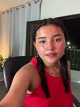 XXX chat uživo modela ladulcemary_