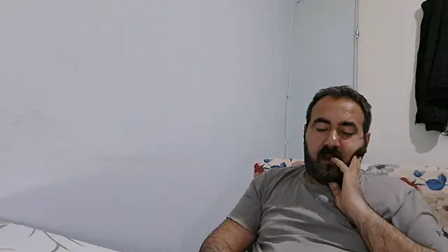 mio_jaks লাইভ XXX চ্যাট