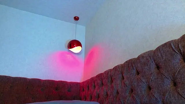 XXX chat uživo modela Lina_lust_