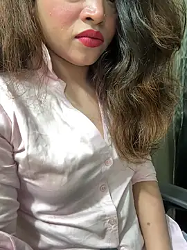 Webkamerová show riya_sharma11