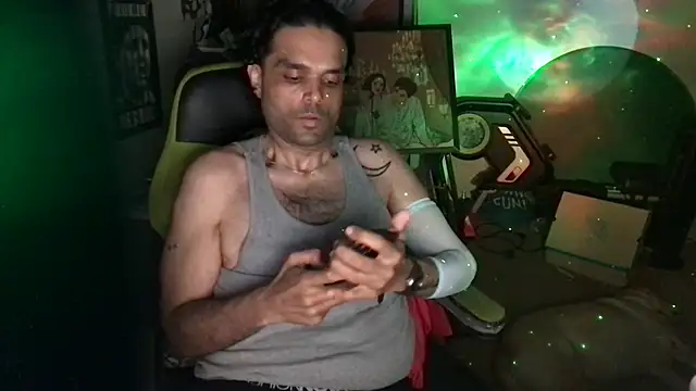 KungFuPanda001 Show in webcam
