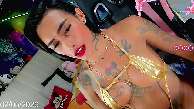 Nella_DollsのライブXXXチャット