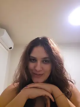 MiaRides19 Pertunjukan Webcam