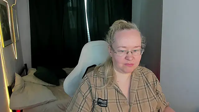 ViolaSmithh webkamerás műsora