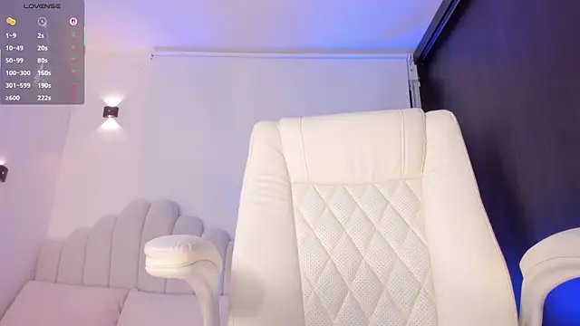 AmberLewis_ 现场XXX聊天