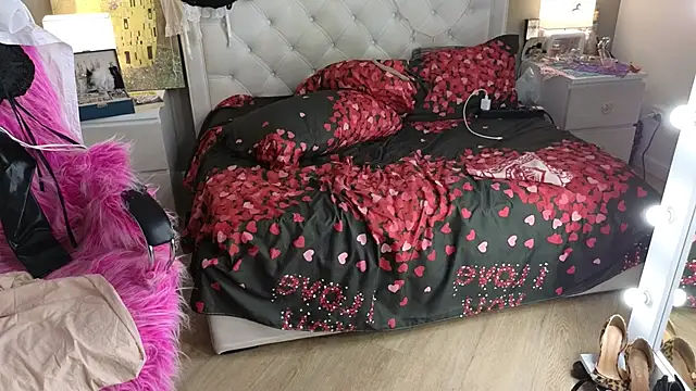 RoxalanaStar লাইভ XXX চ্যাট