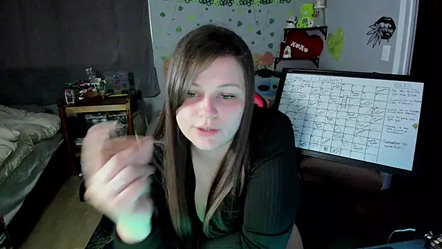 DelilaFields2's Webcam Show