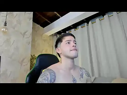 RONNY_COLTON webcam show