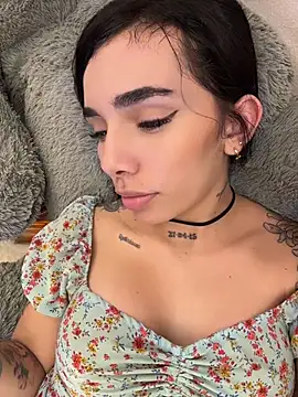 milasantana_'s Webcam Show