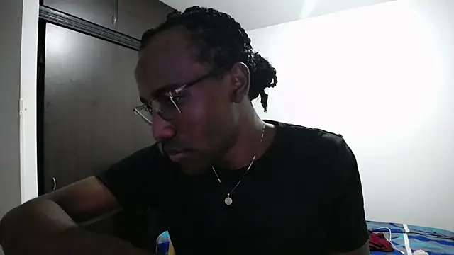 axel_rios_'s Live XXX Chat