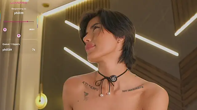 evamoretti Chat XXX live