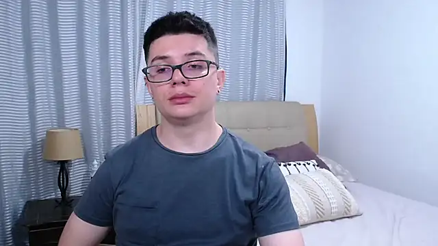 Chat XXX en directo de BlackFoXXX69