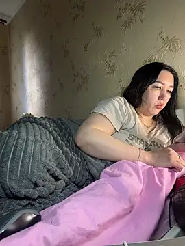 Živý XXX chat Naughtbaby_2025