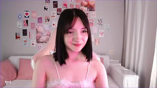 Lexi_Bottom Adlı Modelin Canlı XXX Sohbeti