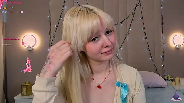 AdeleSilvy's Live XXX Chat