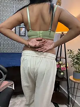 escape_with_me live XXX chat