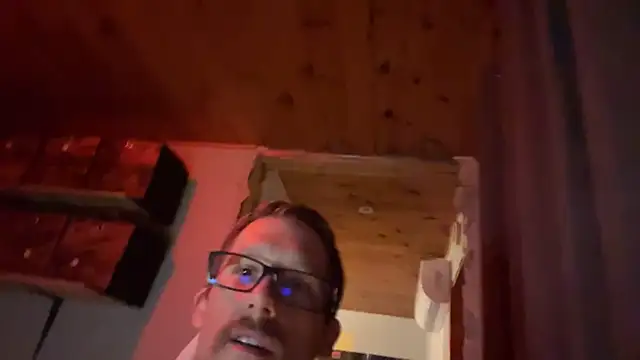 SillyDillyNewfie Live XXX-Chat