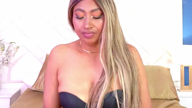 Živý XXX chat Kiara_Parker_
