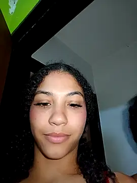 CurlyBitch's Live XXX Chat