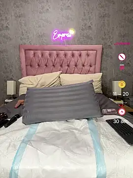 VixenRoyaleX's Live XXX Chat