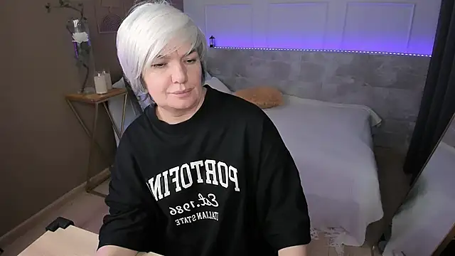XXX chat uživo modela CarmenSoft