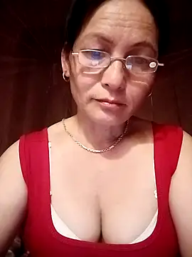 Cucci07 Adlı Modelin Web Kamerası Şovu
