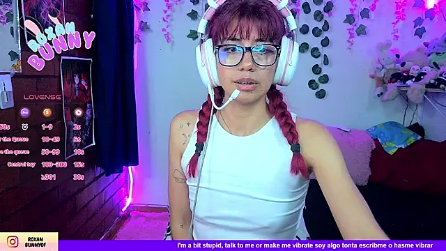 Roxanbunny1's Live XXX Chat