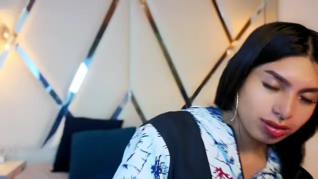 دردشة MeelFox الجنسية المباشرة