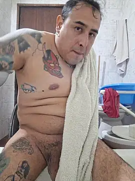 Show modela Rueditasss na web-kameri