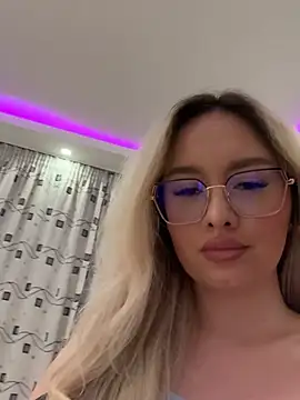 mollyxxx Chat XXX in diretta