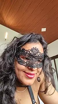 Ruvi_Queen's Live XXX Chat