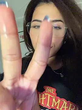 crystal_bunny7 লাইভ XXX চ্যাট