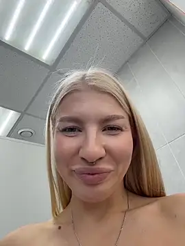 XXX chat uživo modela NewLale