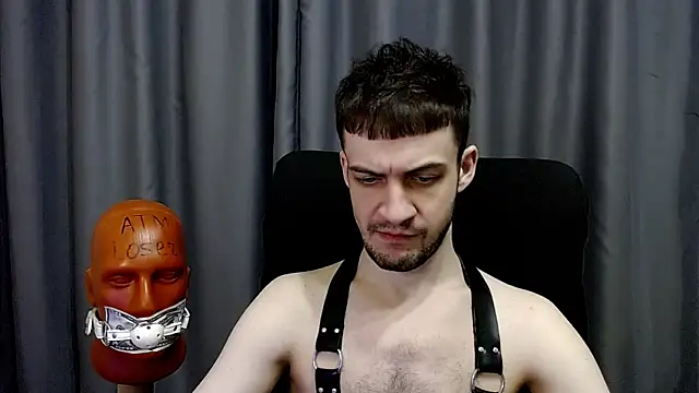 _Damien_thorn_ Adlı Modelin Canlı XXX Sohbeti