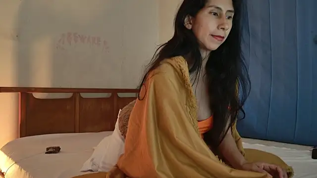 MoonLipsON- Live XXX-chat