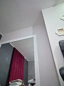 Онлайн чат XXX Allice_Evens