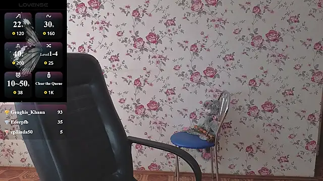 Maya_Mayflower élő XXX-chatje