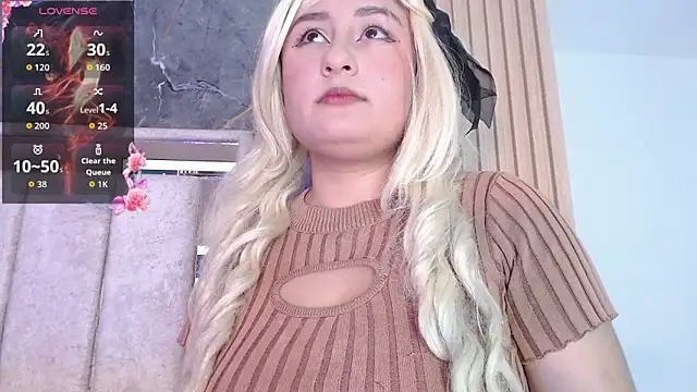 XXX chat uživo modela Hazumi_Tsu