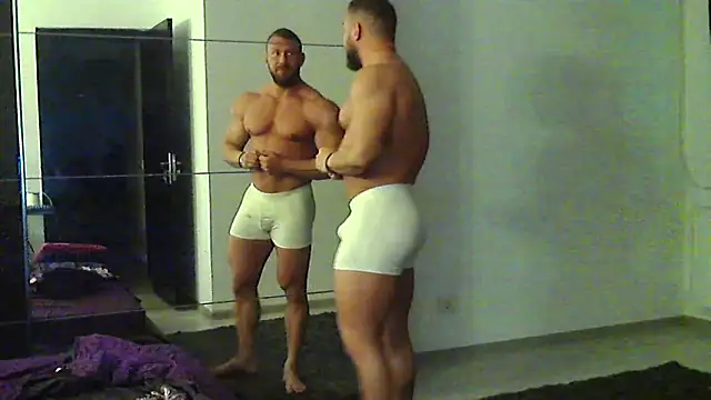 muscularkevinのウェブカメラショー