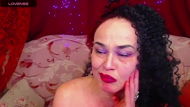 Онлайн чат XXX hotzlata