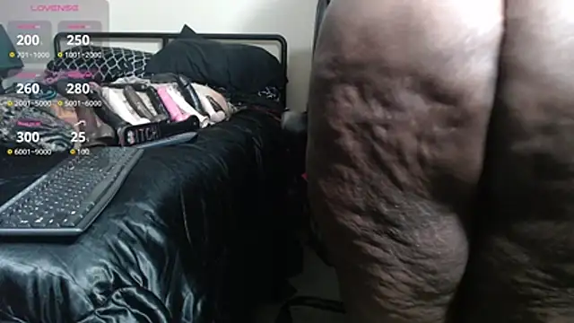 Show de MissTajaa na webcam