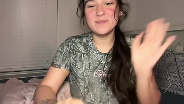 anitayurmoniii's Webcam Show