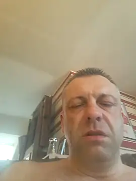 Jayclouds Pertunjukan Webcam