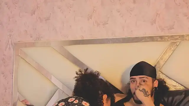 Chatroom XXX en direct de Benny_and_Mark