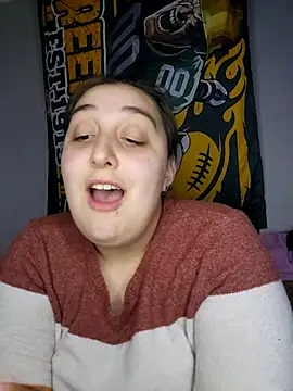 Horneysunflower420 élő XXX-chatje