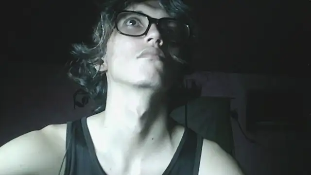 cherryuwu Show in webcam