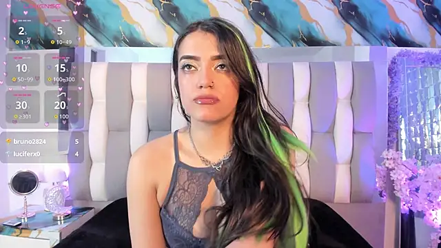 Chatroom XXX en direct de IsaDiiaz