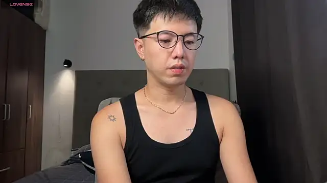 Addictiveboi 在線直播表演