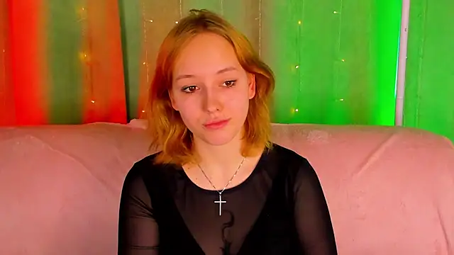 RikkiChoco élő XXX-chatje